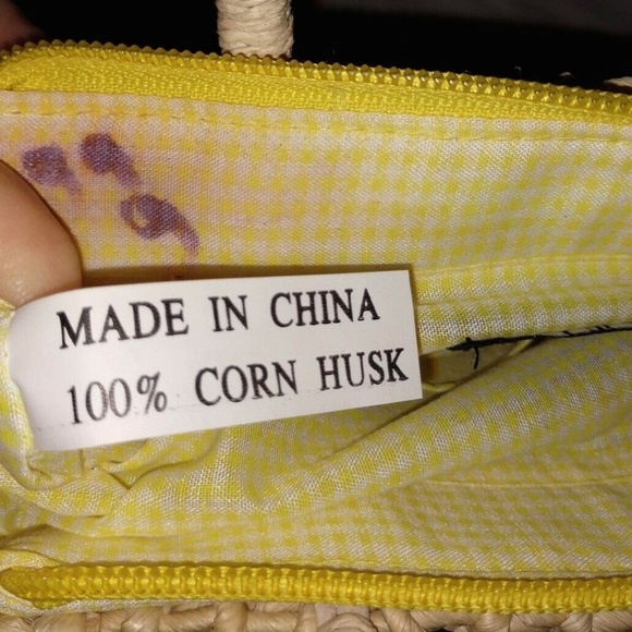 Xharation Straw Corn Husk Pineapple Purse Yellow - Picture 7 of 8